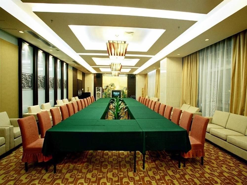 Yijing Holiday Hotel Yimeng Road Linyi  Εξωτερικό φωτογραφία