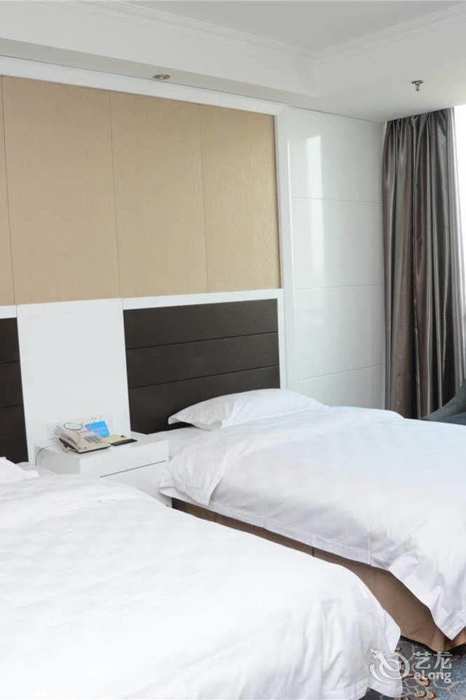 Yijing Holiday Hotel Yimeng Road Linyi  Εξωτερικό φωτογραφία